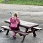 Forio barnebenk piknikkbenk rastebenk barn barnehage skole lekeplass uterom utemiljø lekesikkert bord benk benker rastebenker brun blomsterkasseriet.j