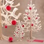 Lovi grantre julegran juletre tre bjørkefiner dekortre dekorasjon julekuler trefarge blomsterkasseriet 4 advent_2.jpg