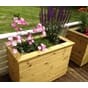 Isolert blomsterkasse  i tre fra Blomsterkasseriet plantekasse blomsterkasser blomsterkasseriet. Fargerik og frodig.JPG