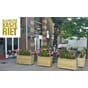 Isolerte blomsterkasser plantekasser blomlådor blomlåda blomsterkasser med hjul uteservering restaurant Blomsterkasseriet uterom utemiljø plantekasser